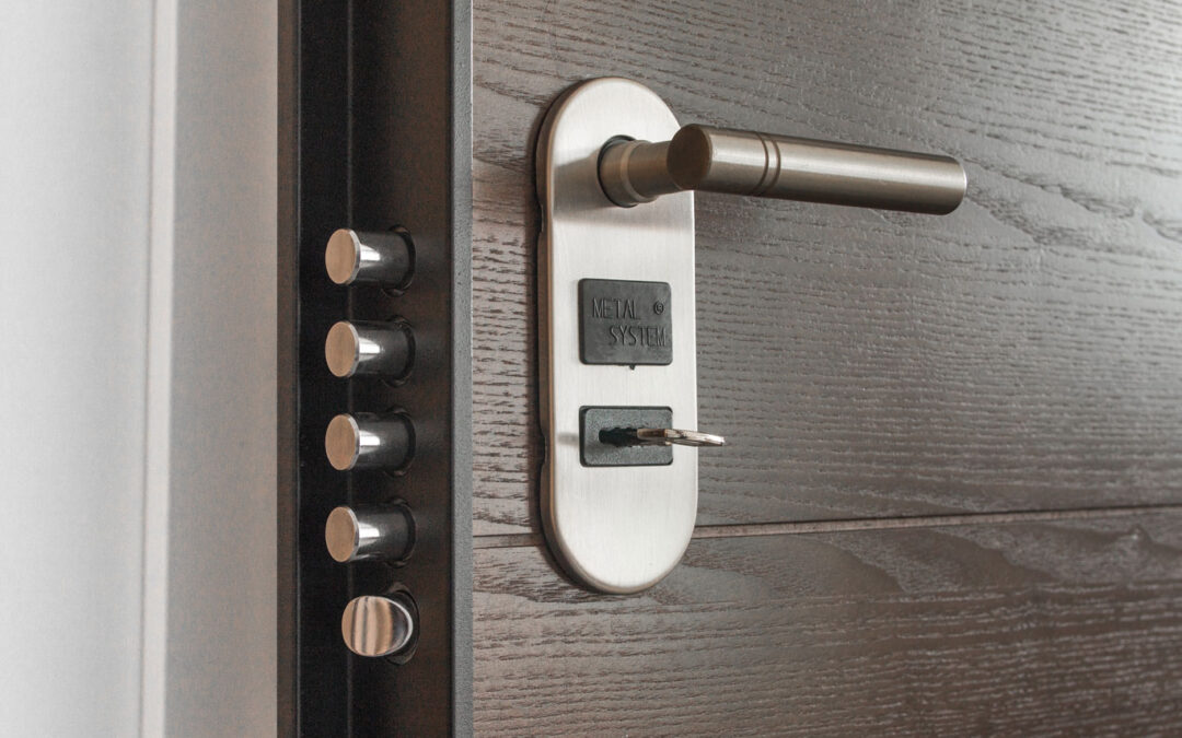 How Do Locksmiths Handle Complex Lock and Key Issues?